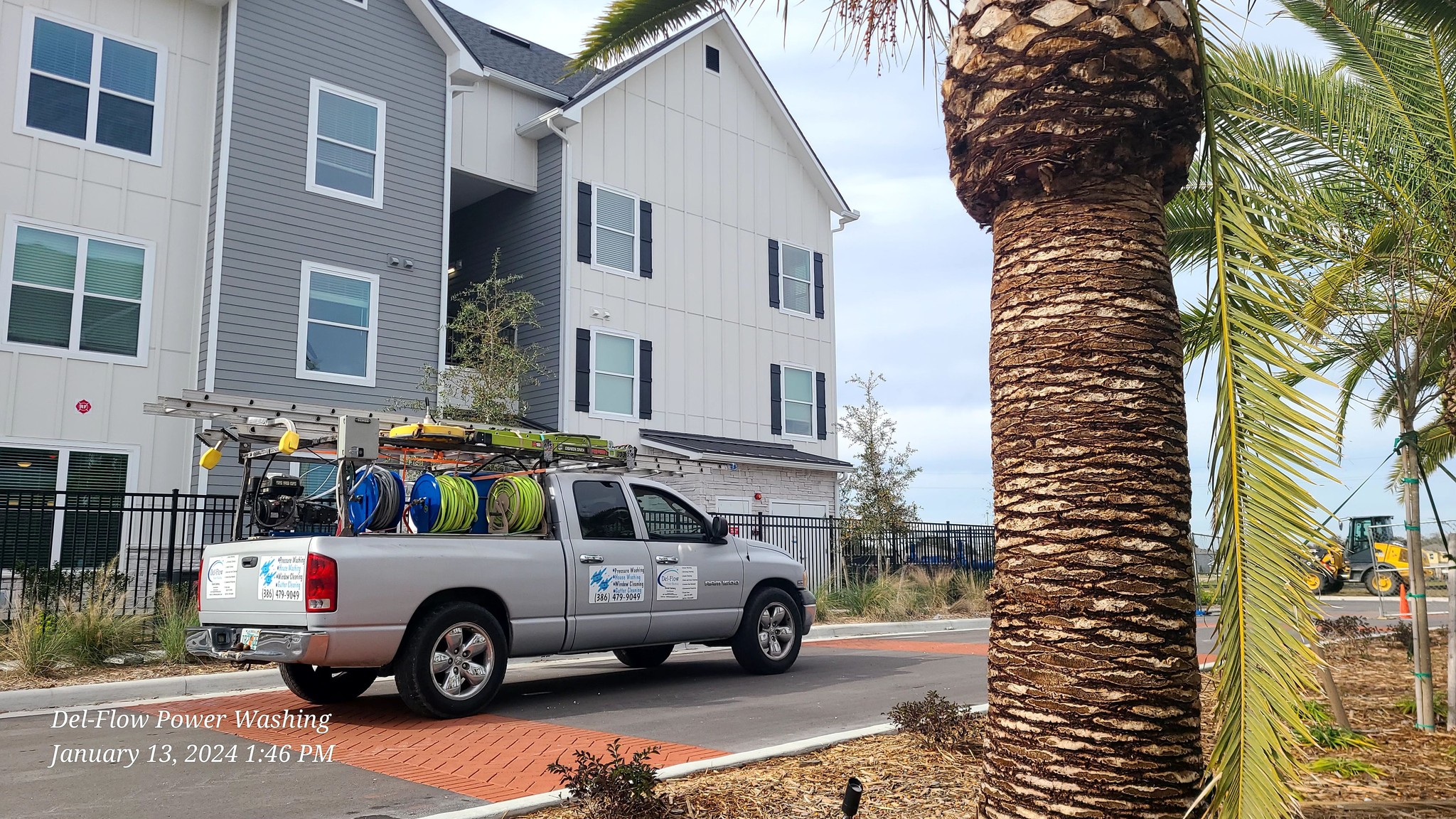 Commercial pressure washing florida