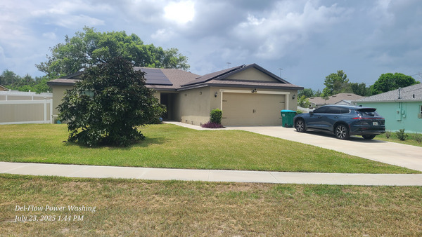 Driveway Cleaning And Pressure Washing Project in DeLand FL 32720
