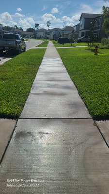Sidewalk Cleaning And Surface Restoration Services Project in Deltona FL 32725