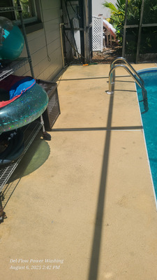 Aluminum Pool Enclosure Cleaning And Power Washing Project in Altamonte Springs FL 32701
