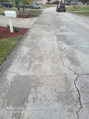 Oil Stain Removal Treatment Using Solvents And Techniques in Deltona FL