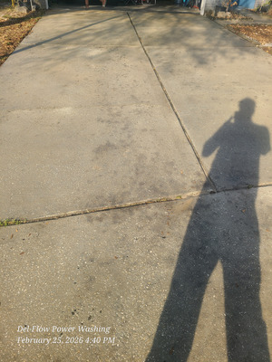 Driveway Walkway And Sidewalk Cleaning Services in Deltona FL