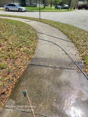 Driveway Walkway And Sidewalk Cleaning Project in Orange City FL 32763