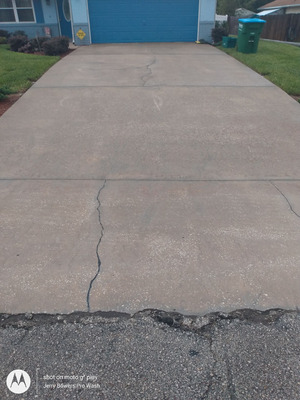Concrete Surface Cleaning And Restoration Project in Deltona FL 32725