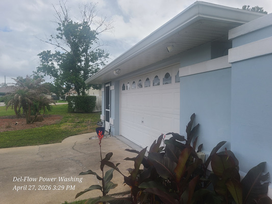 Exterior Surface Cleaning And Mildew Removal Service Project in Deltona FL 32738