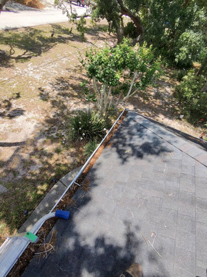 Gutter Cleaning And Debris Removal Service Project in Deltona FL 32738
