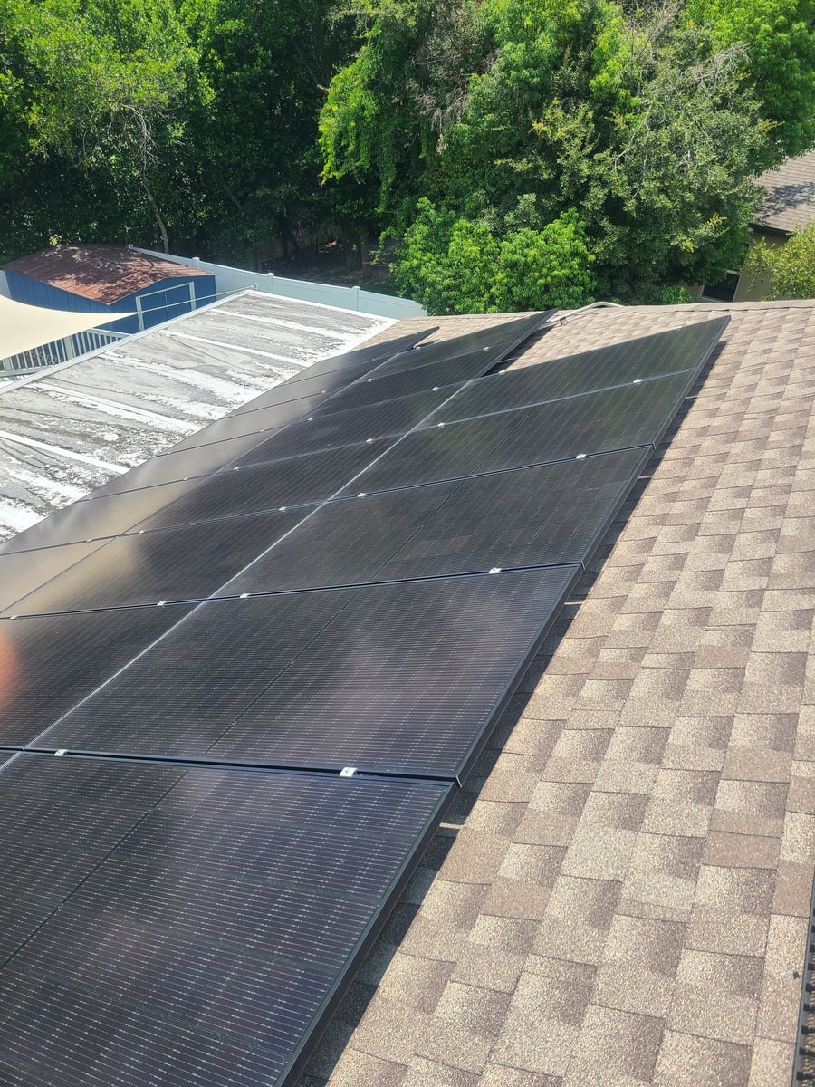 Professional purified water solar panel cleaning for efficiency
