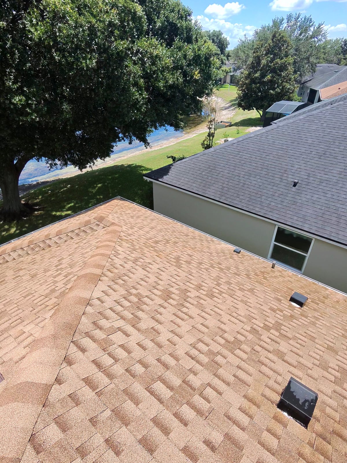 Roof cleaning and exterior residential surface washing Port Orange FL 32128
