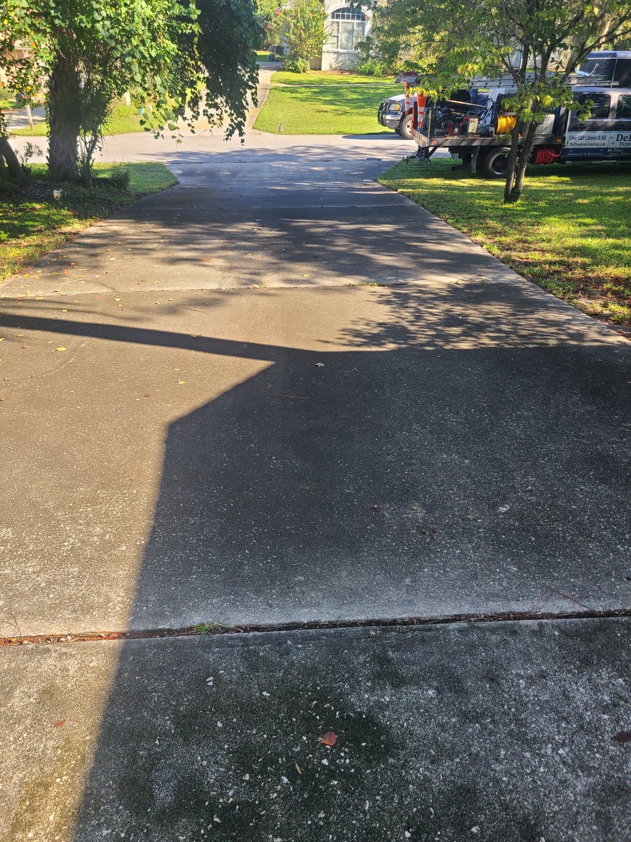 Driveway and walkway pressure washing and surface cleaning